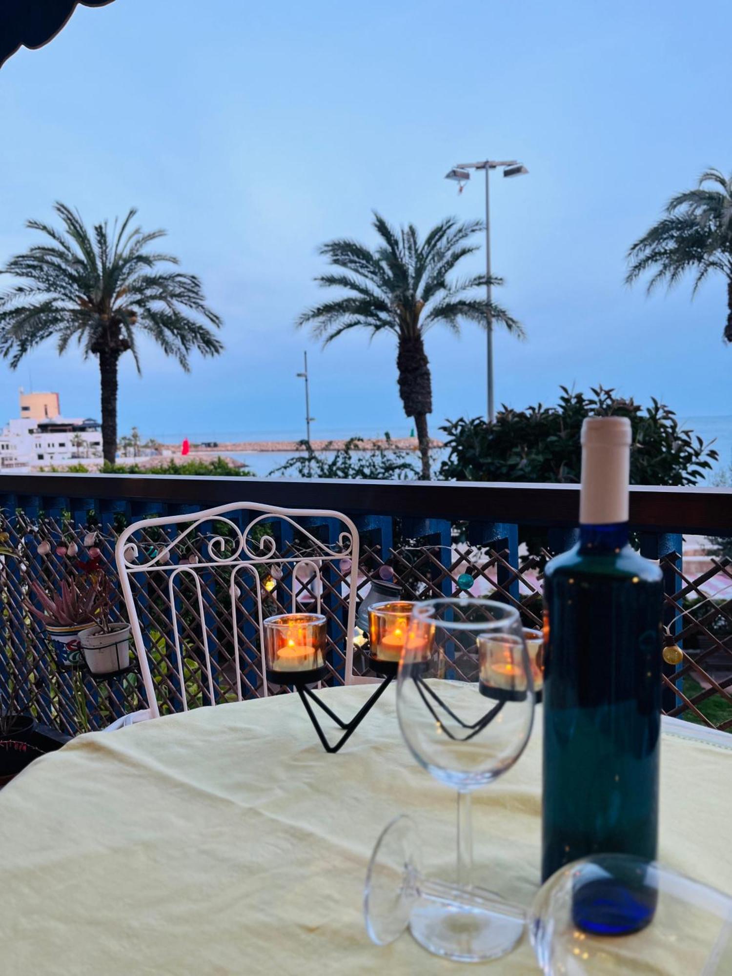 Brisas Del Mar Mediterraneo Агуадулсе Екстериор снимка