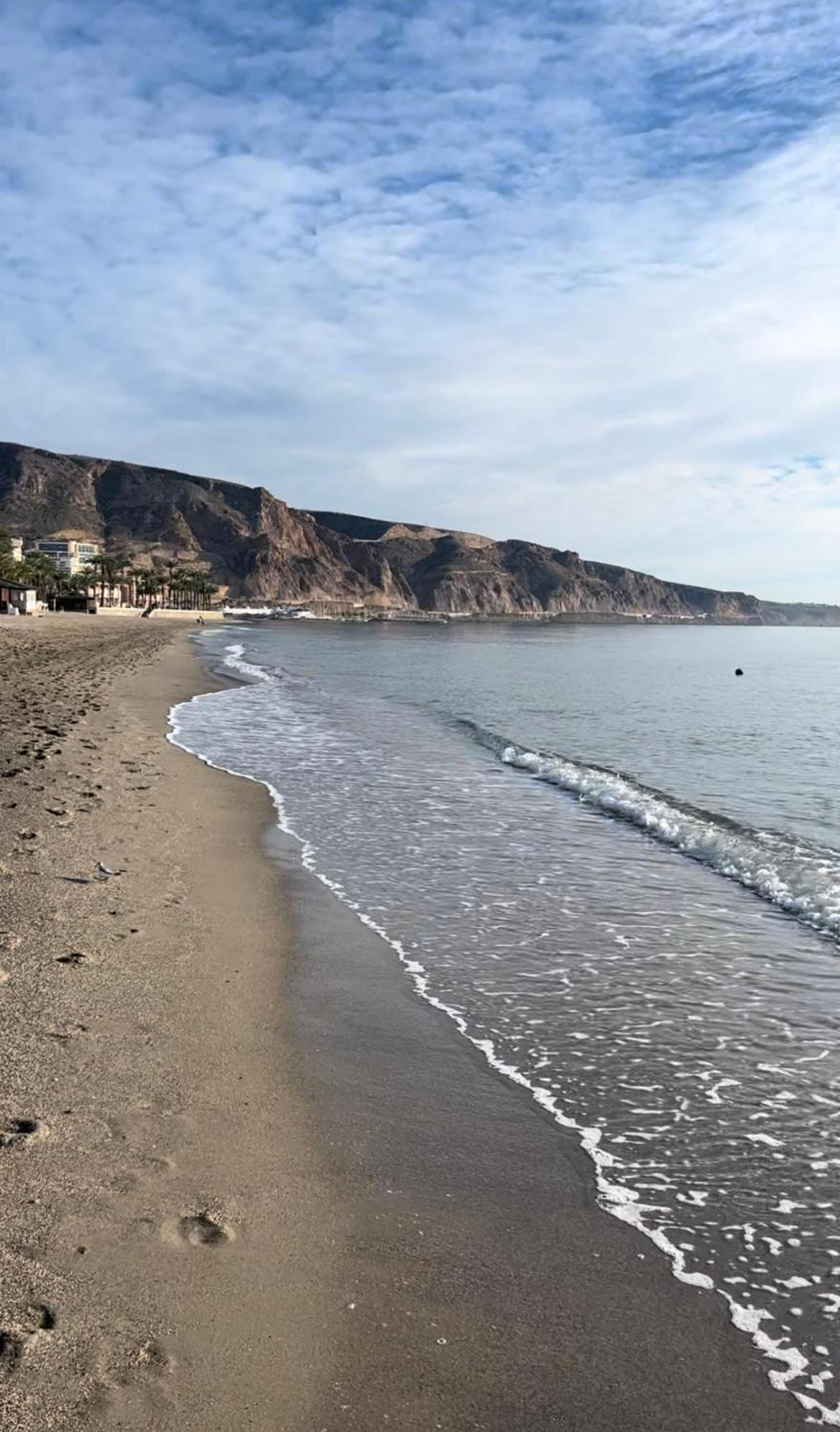 Brisas Del Mar Mediterraneo Агуадулсе Екстериор снимка