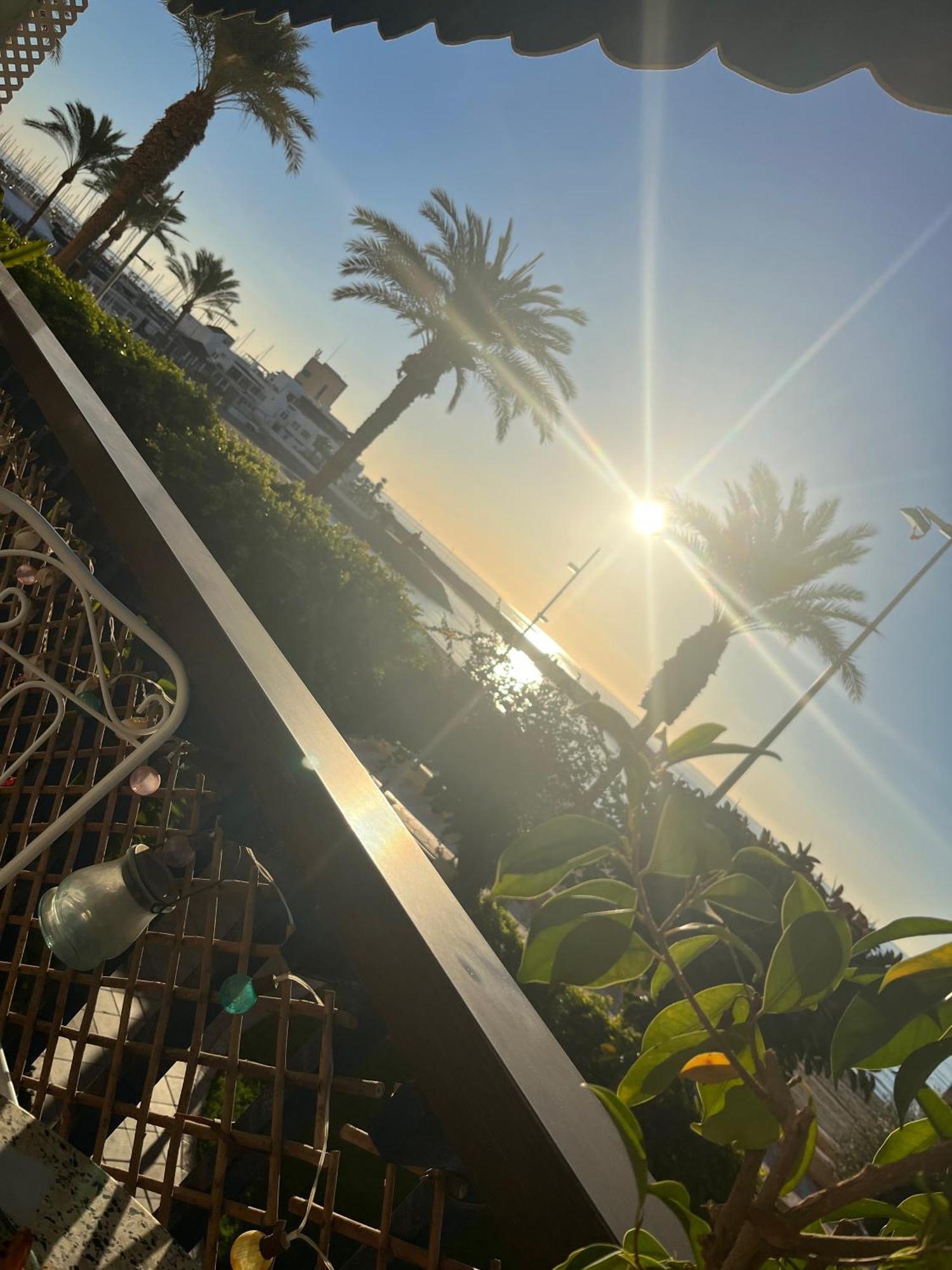 Brisas Del Mar Mediterraneo Агуадулсе Екстериор снимка
